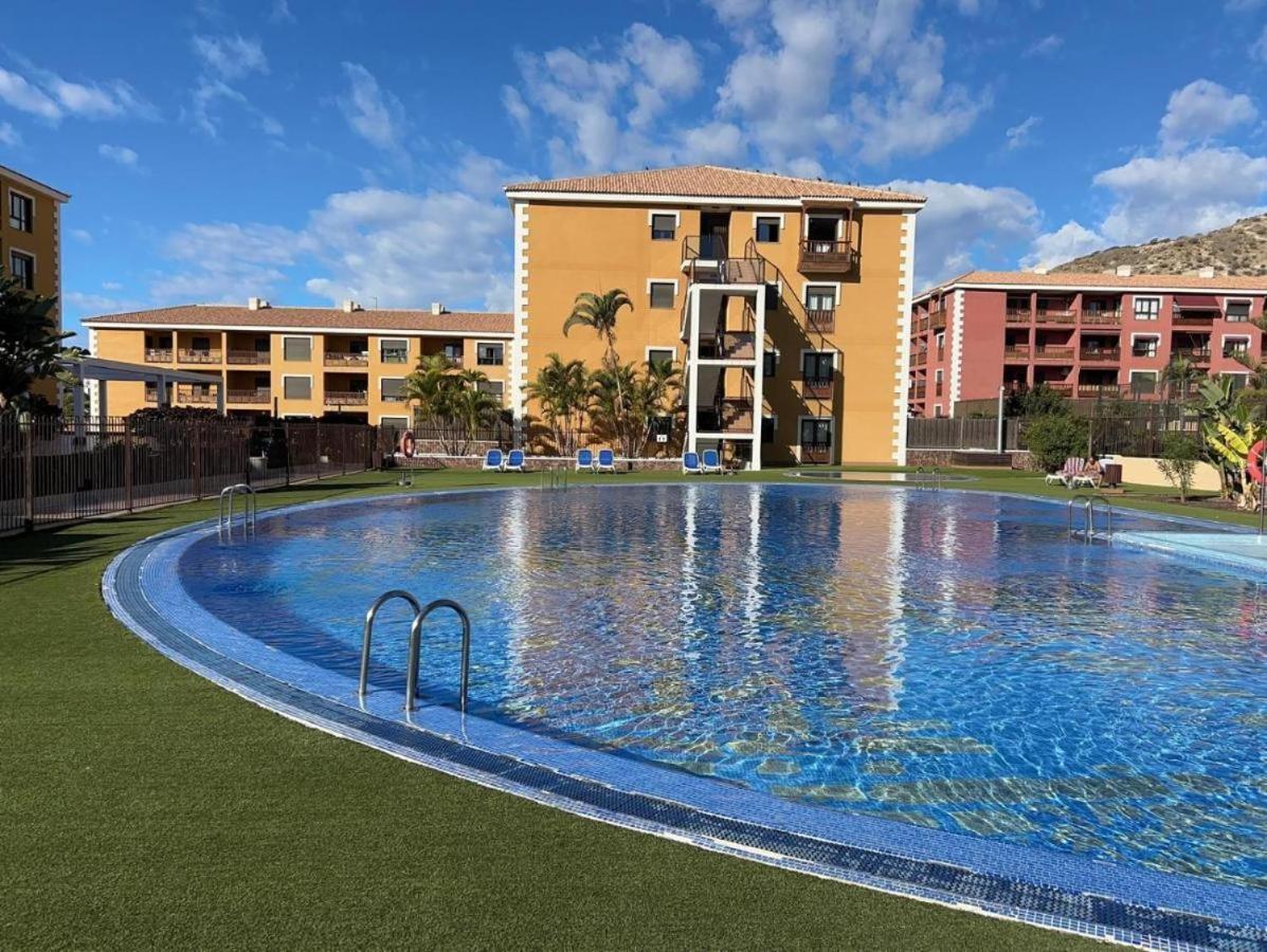 Sunset Palm Mar - Family Friendly Suites Exterior foto